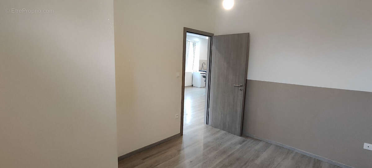 Lutzelhouse T3 - 65.15 m2 - photo 5