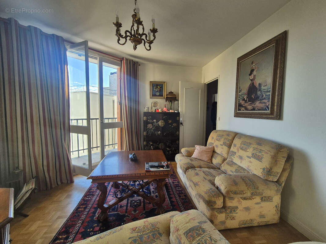 Appartement à BAGNEUX