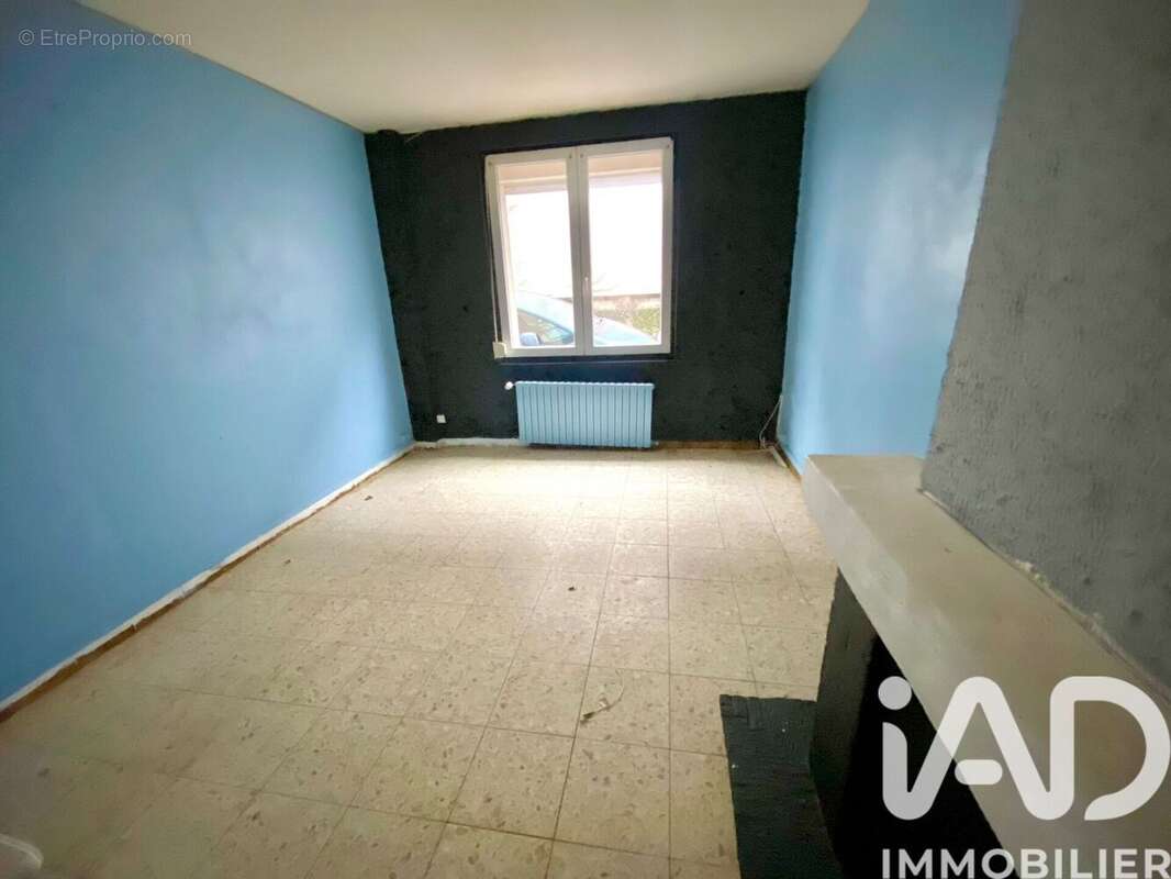 Photo 3 - Maison à SAINT-QUENTIN