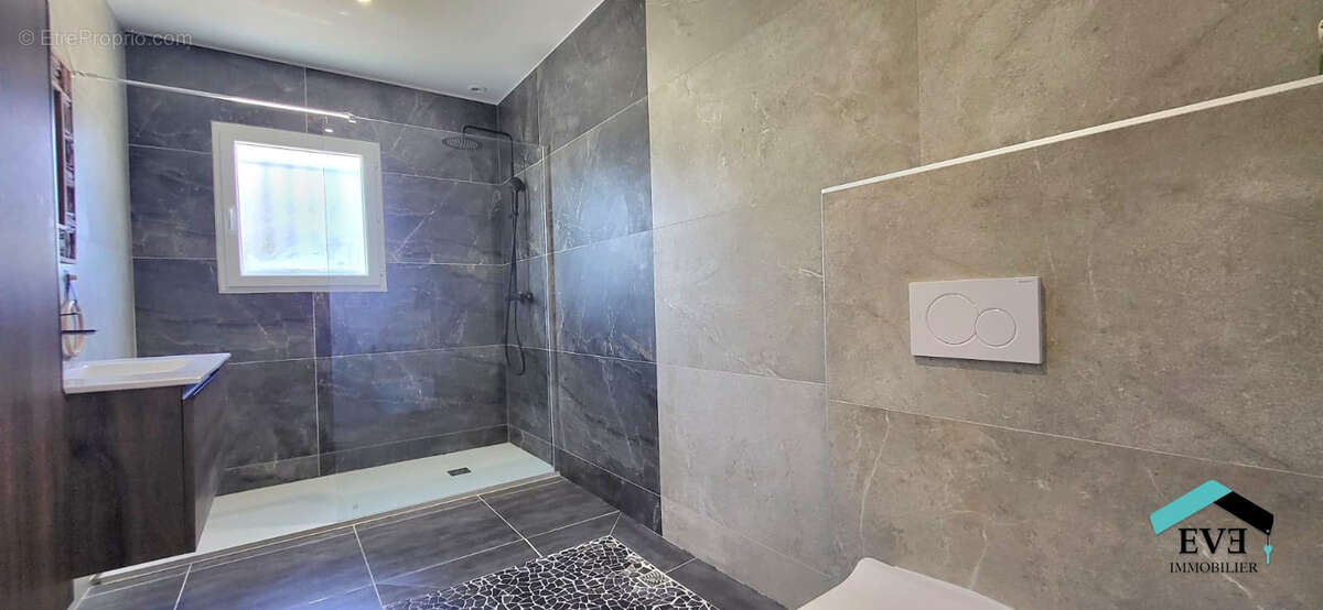 Maison Anjou 6 pièce(s) 140 m2 - photo 11
