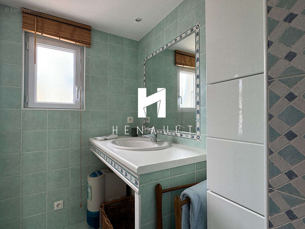 Maison à LA COUARDE-SUR-MER