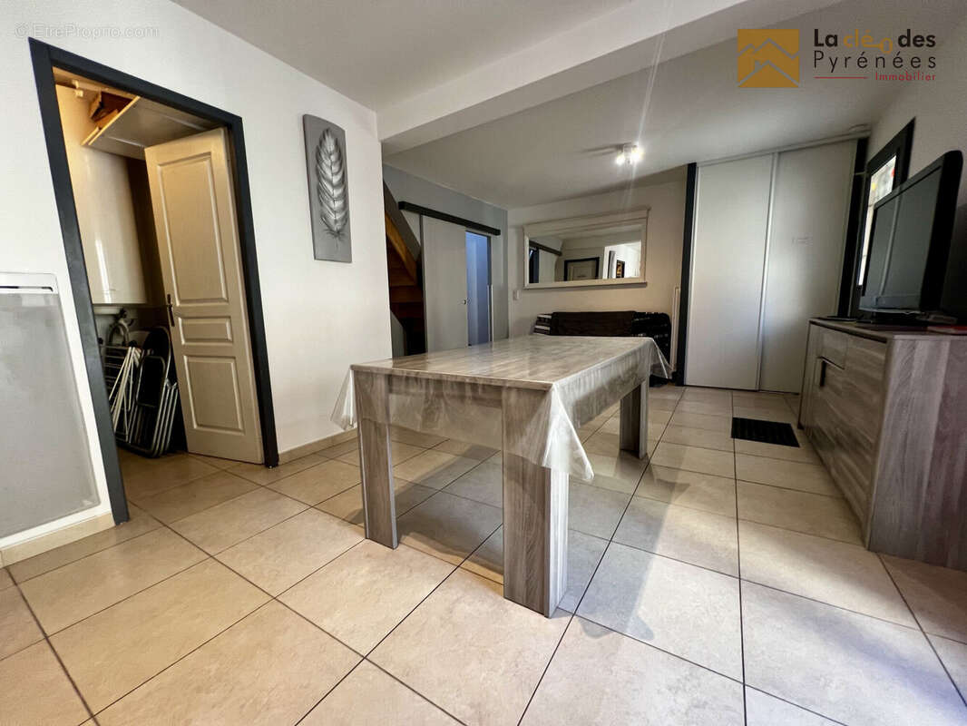 Maison à SARRANCOLIN