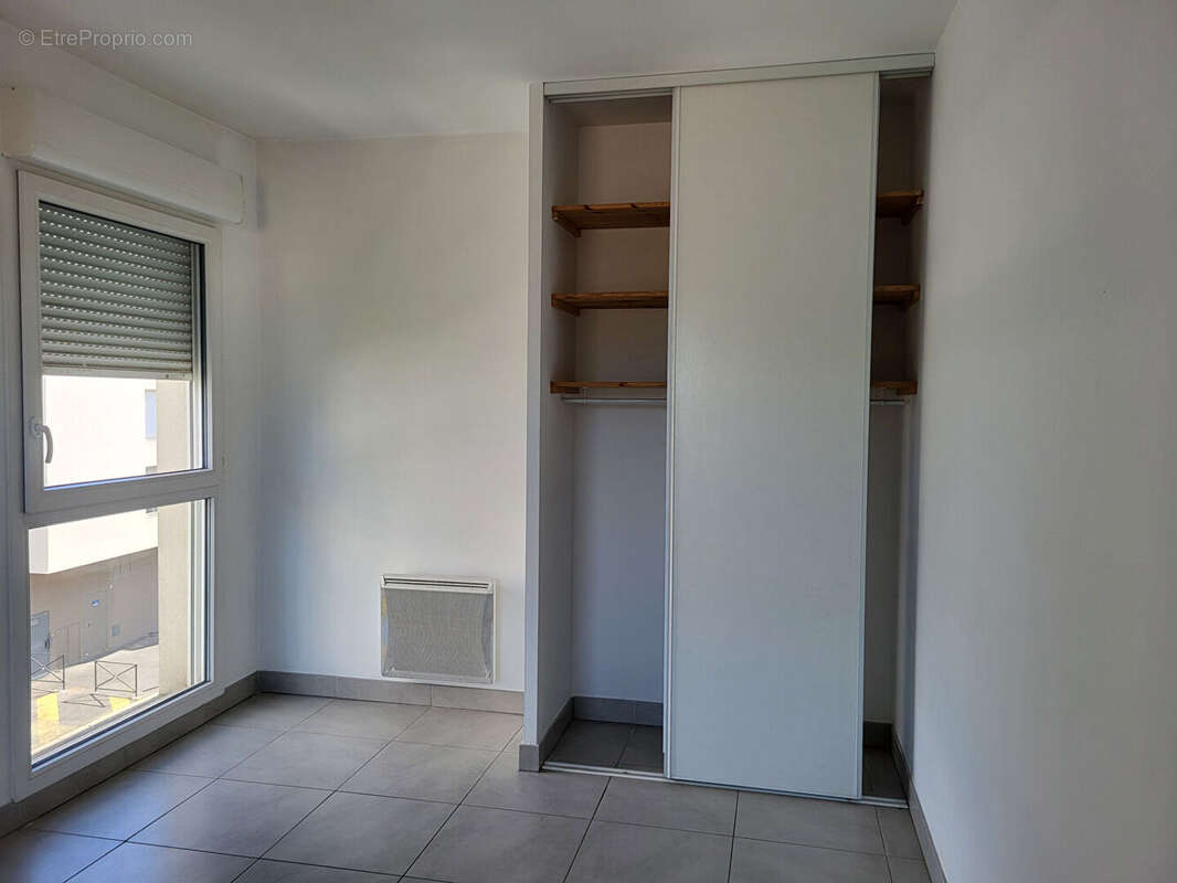 La Pompignane - T2 36m² + Terrasse de 14m²  + Parking - photo 7