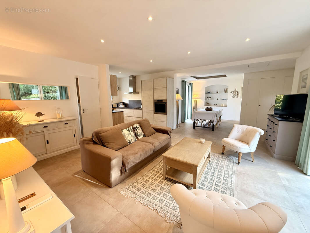 Maison à CAVALAIRE-SUR-MER