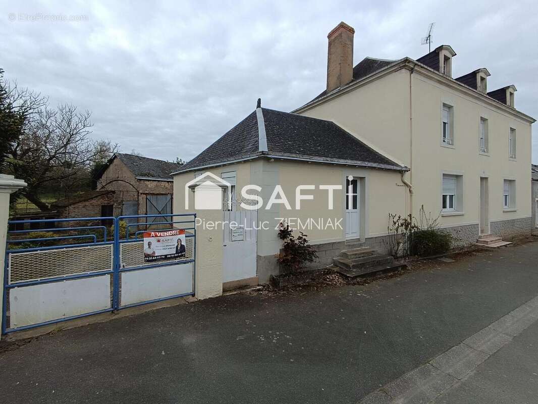 Maison 137 m² à Bouessay  - photo 3