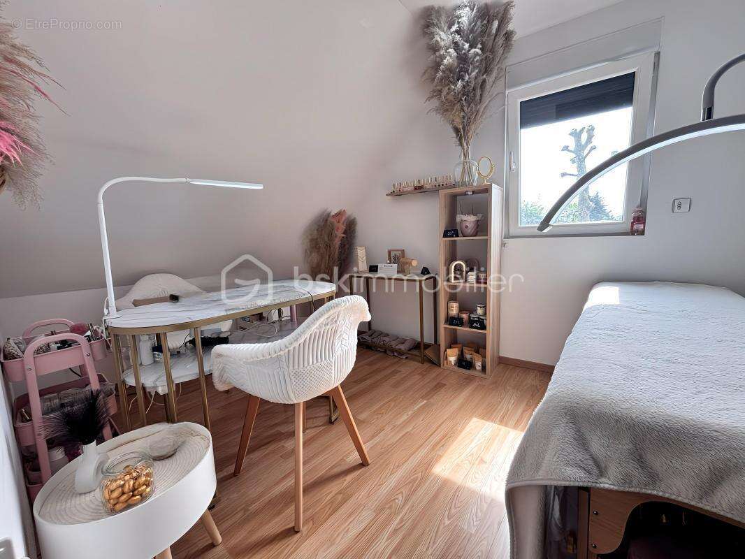 Maison à DOUCHY-LES-MINES