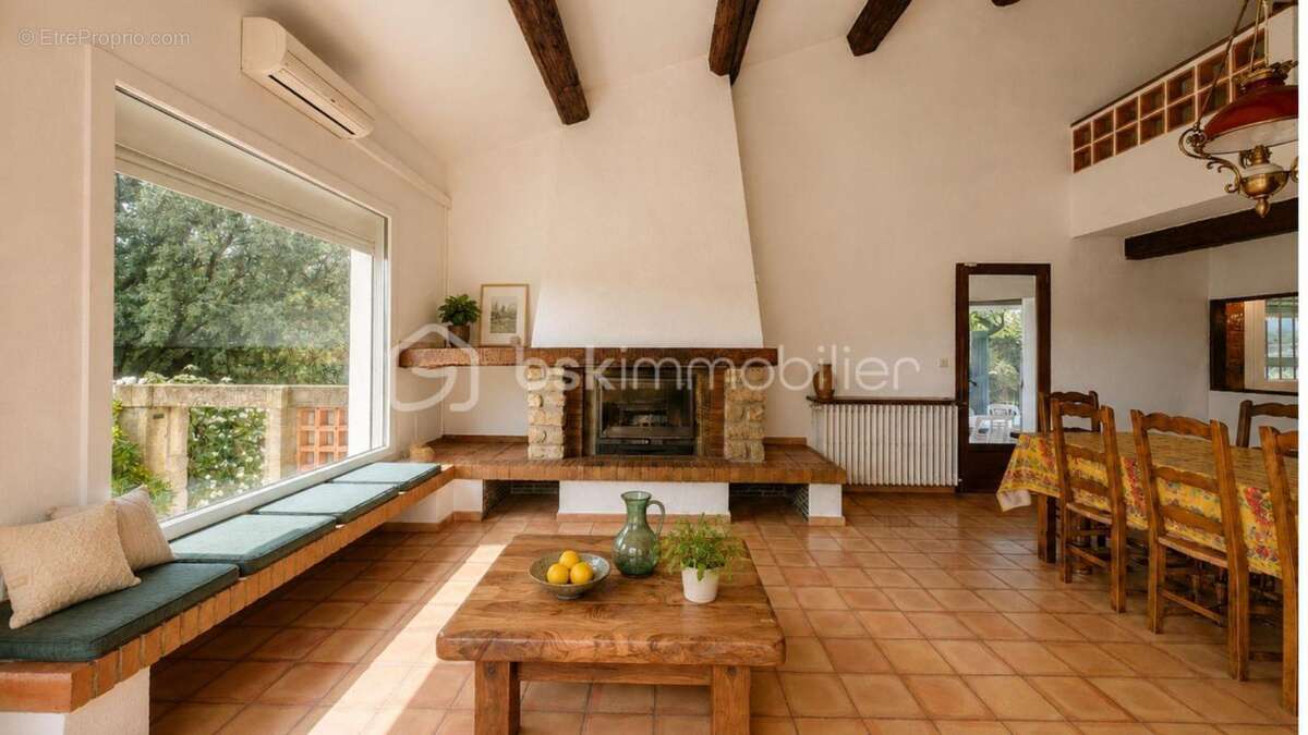 Un havre de paix au cœur des Alpilles Et si votre prochaine maison était celle où chaque journée ressemble à des vacances ? - photo 13