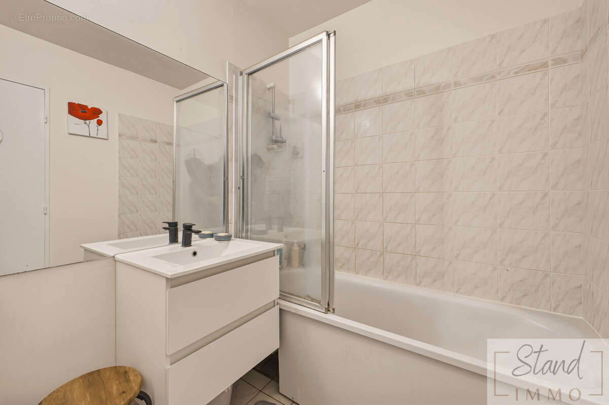 Appartement à MARSEILLE-6E