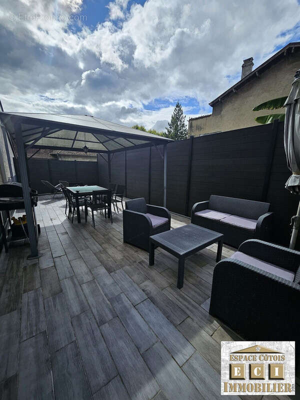 Maison à LA COTE-SAINT-ANDRE