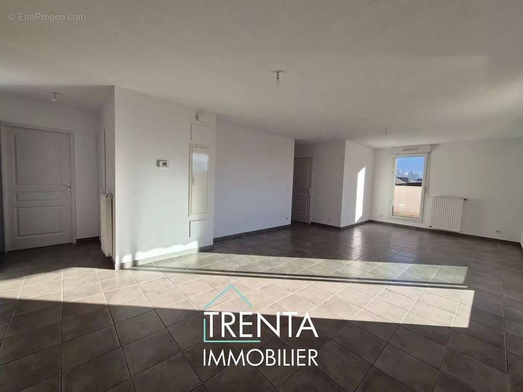 Appartement à VOIRON