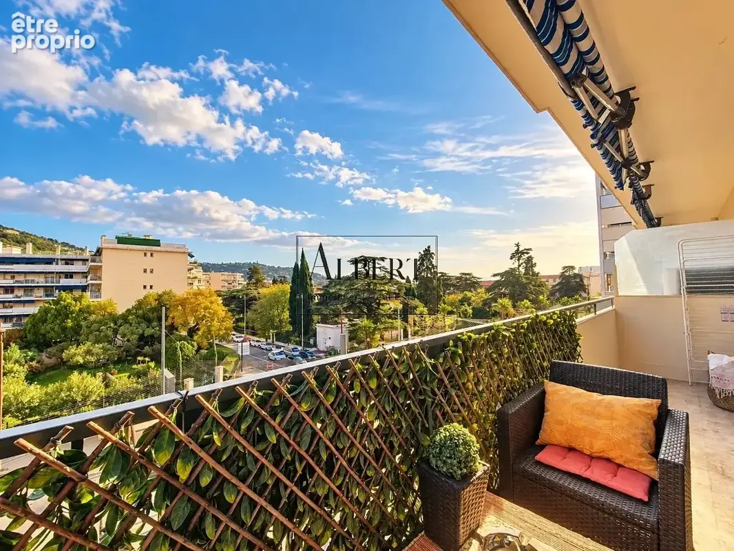 Photo Appartement à Le Cannet au prix de 296 000€