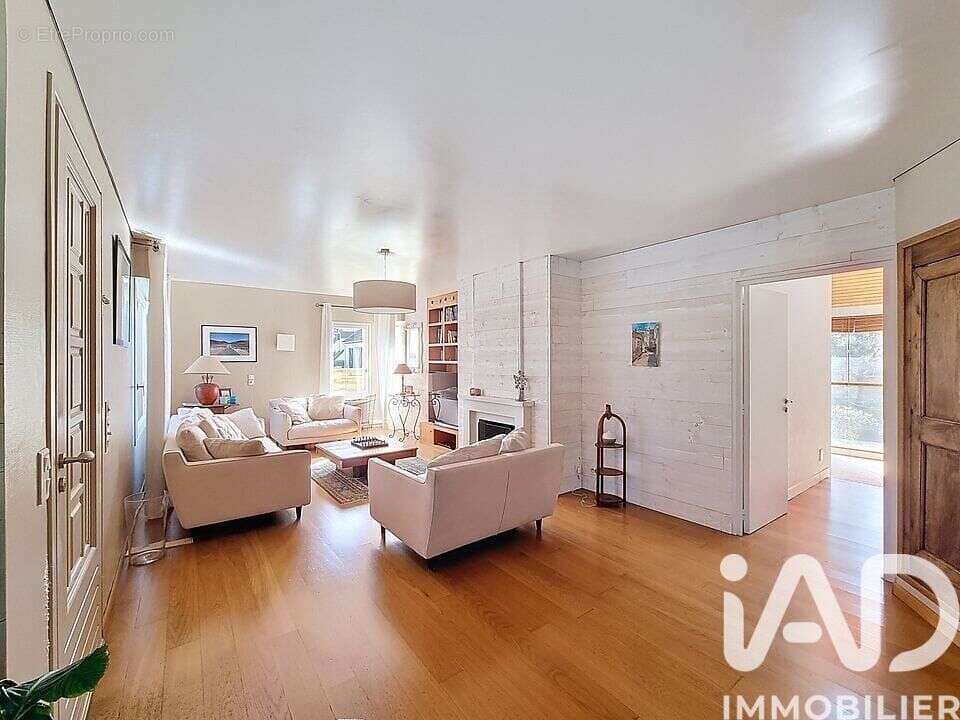 Photo 3 - Maison à LIVERDY-EN-BRIE