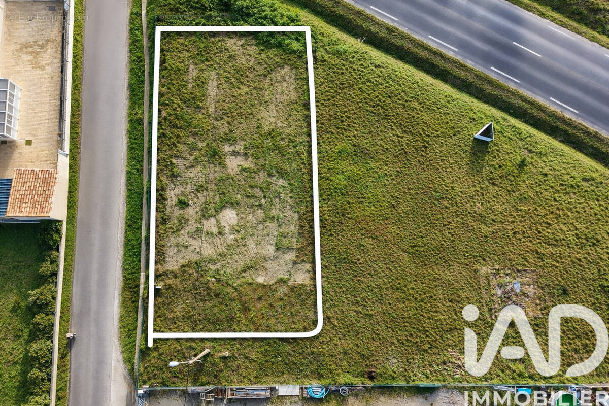 Photo 1 - Terrain à BRAM