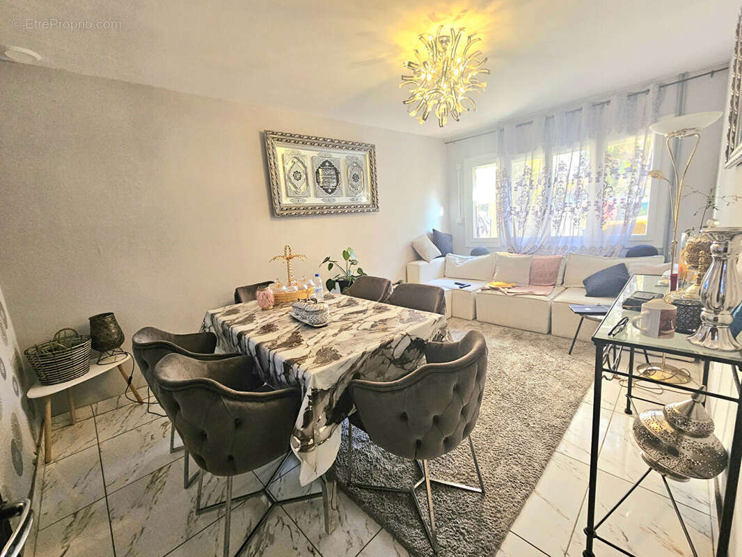 Appartement à CARCASSONNE