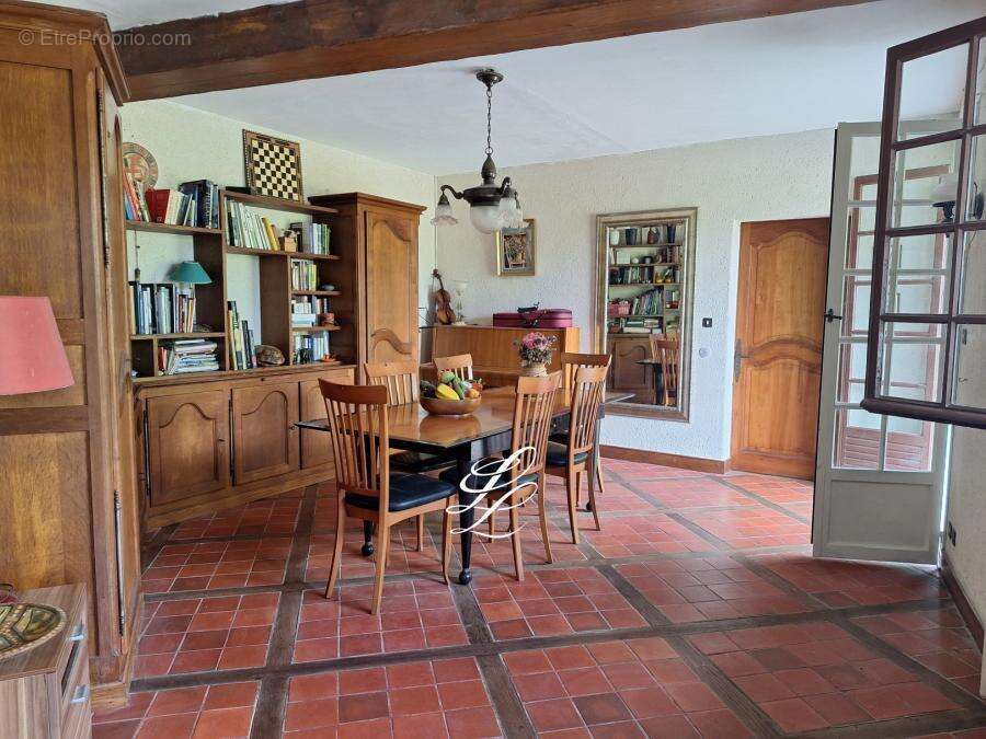 Maison à PARCE-SUR-SARTHE