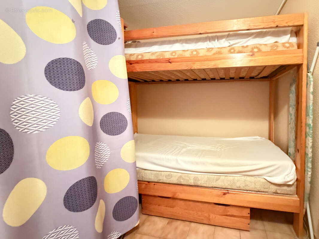 Appartement à LA LONDE-LES-MAURES