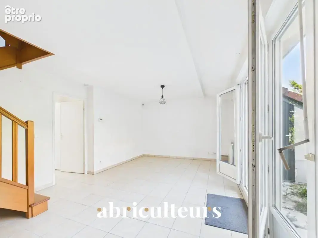 Maison familiale sur 3 niveaux avec jardin, terrasses et garage à Gennevilliers - photo 7
