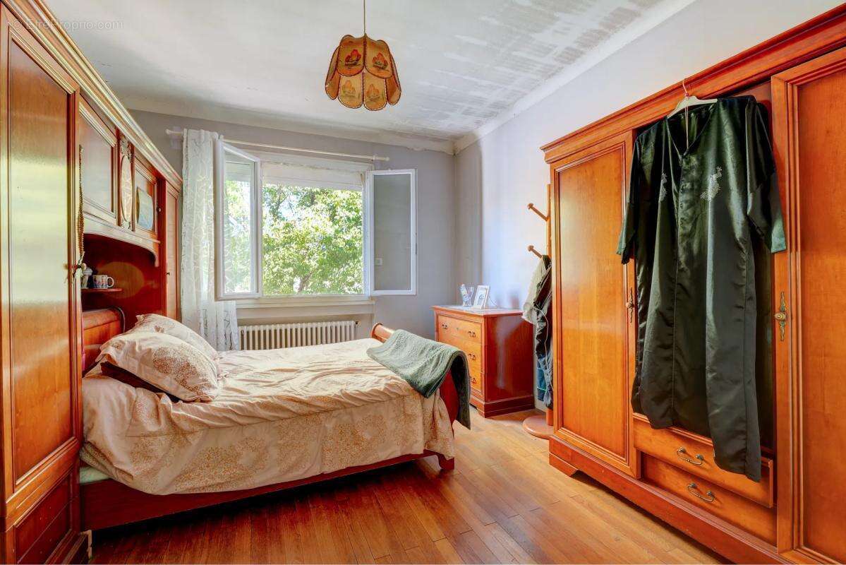 Maison à VAULX-EN-VELIN
