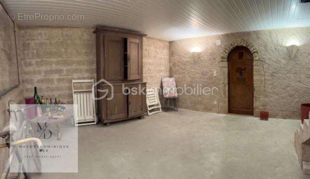 Maison à BEAUJEU-SAINT-VALLIER-PIERREJUX-ET-QUITTEUR
