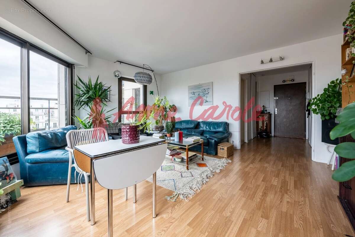 Appartement à PARIS-20E