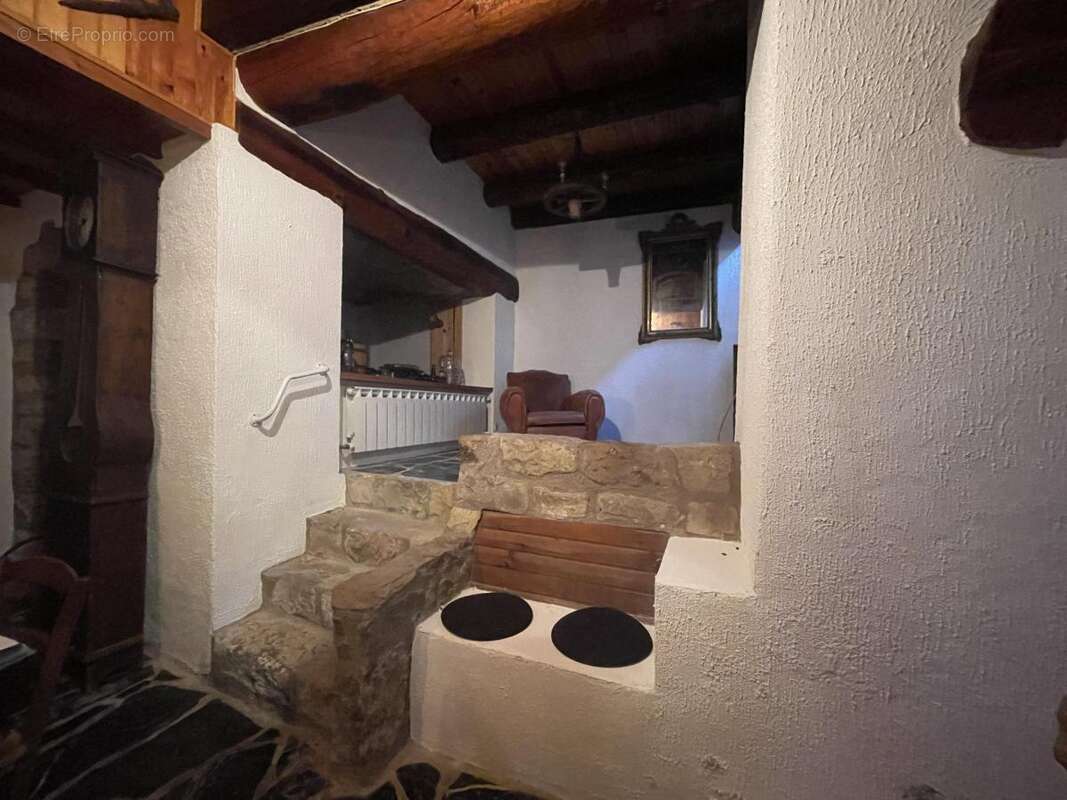 Maison à BRENAS