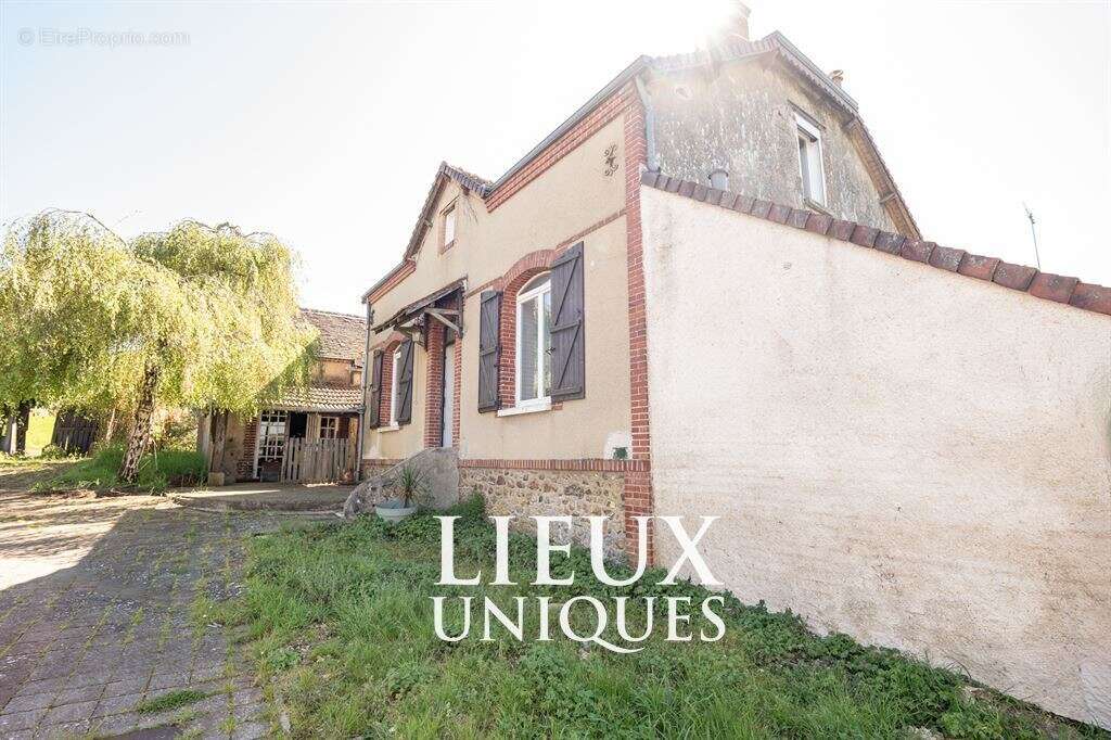 Maison à MOREE