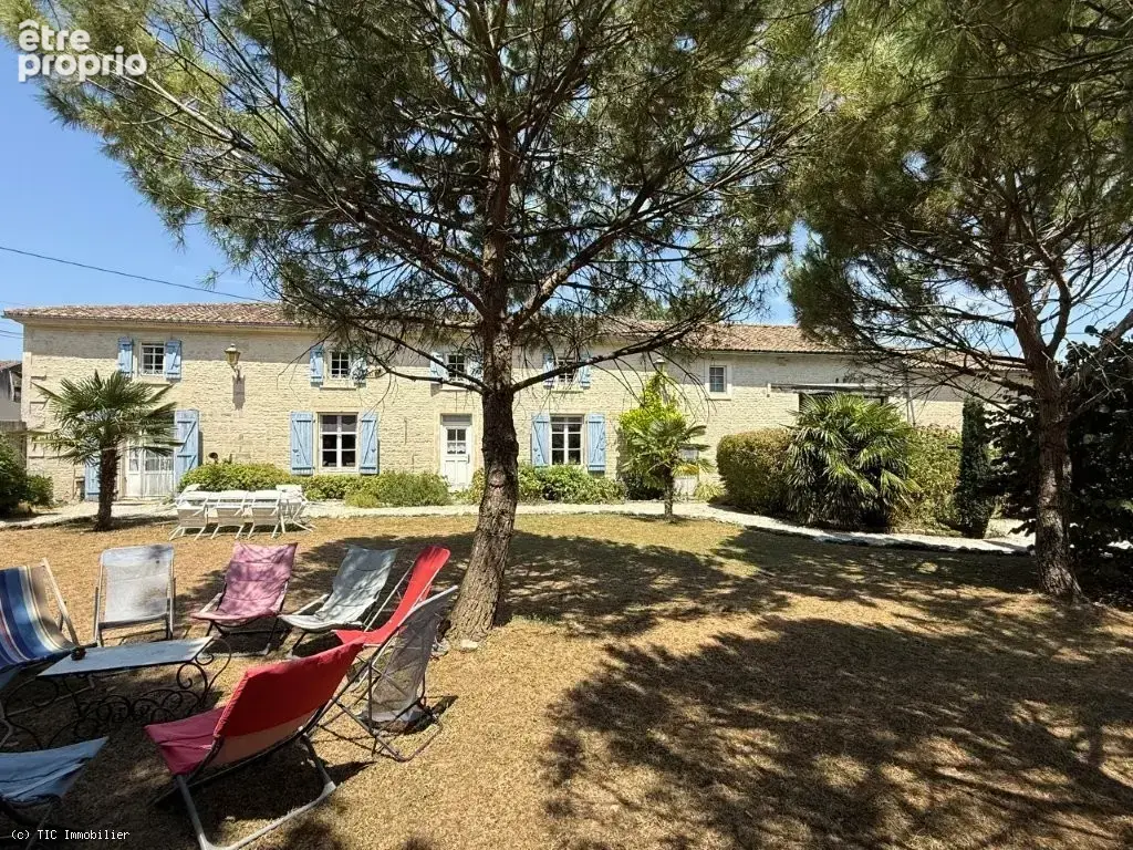 Magnifique Maison Avec Piscine Intérieur et Studio - photo 36