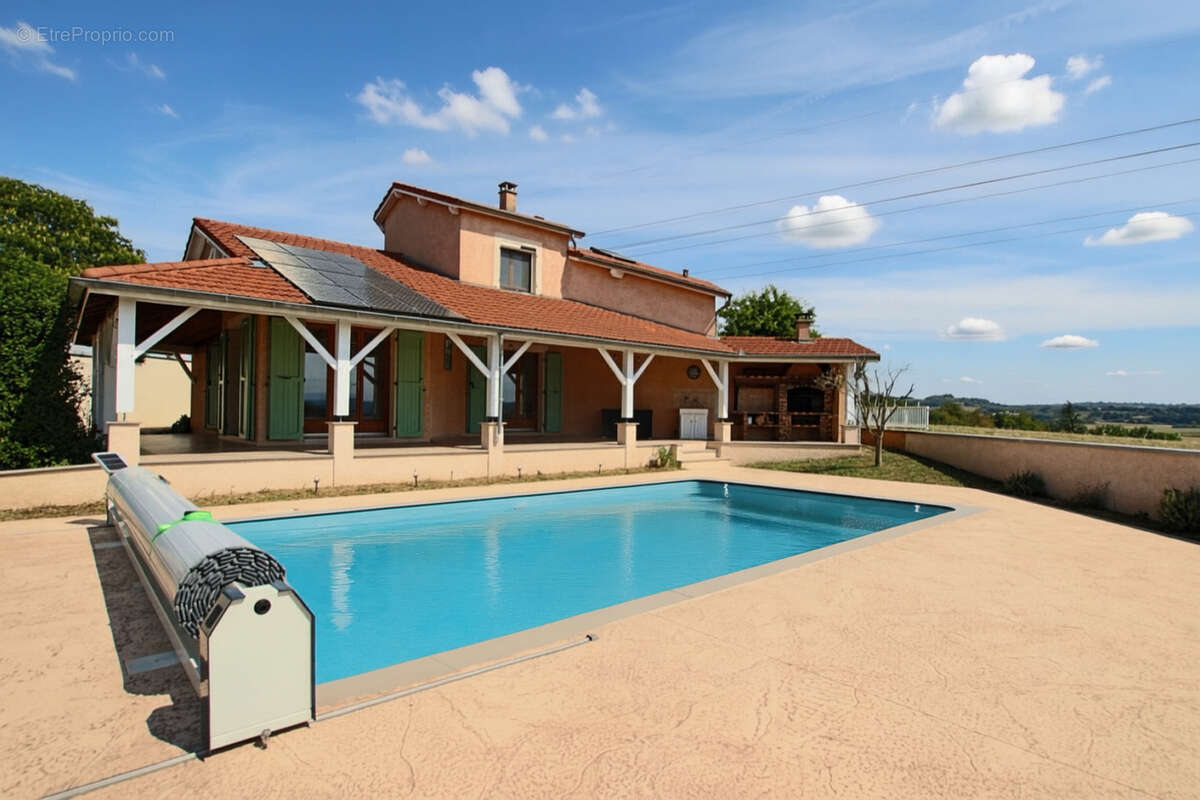 Maison à MIONS