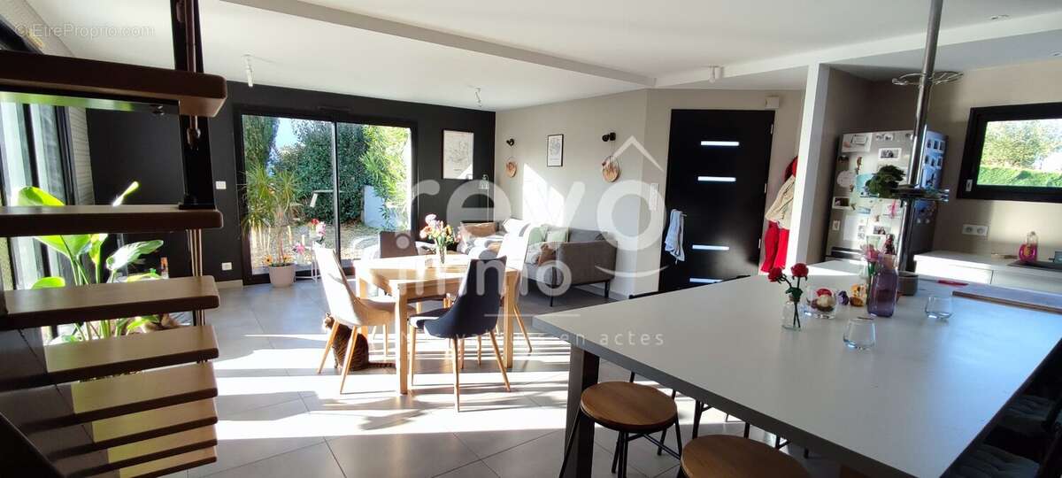 Maison à SAINT-PHILBERT-DE-GRAND-LIEU