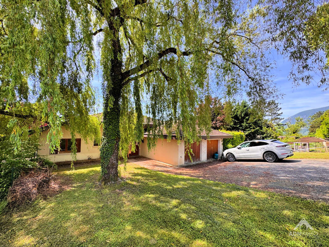 Maison à POUGNY
