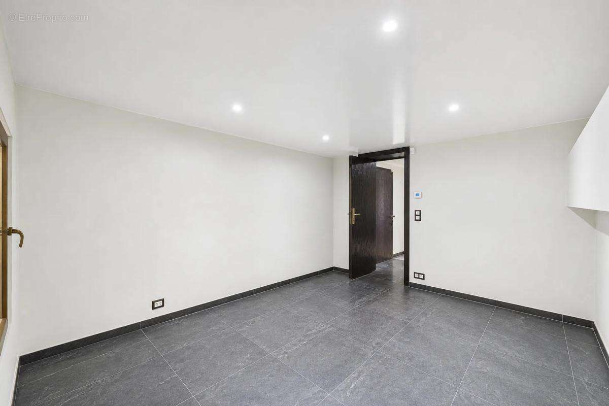 Maison à PARIS-20E