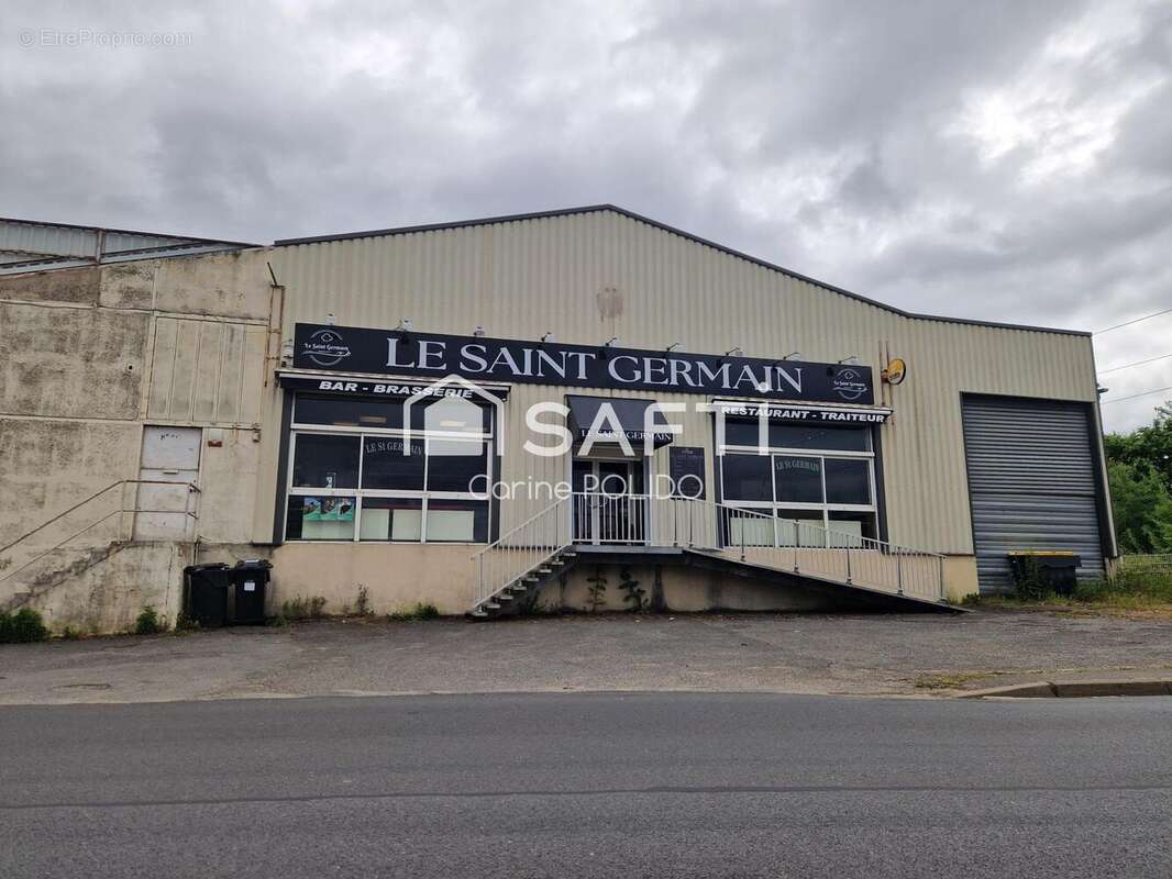 Photo 2 - Commerce à CREPY-EN-VALOIS