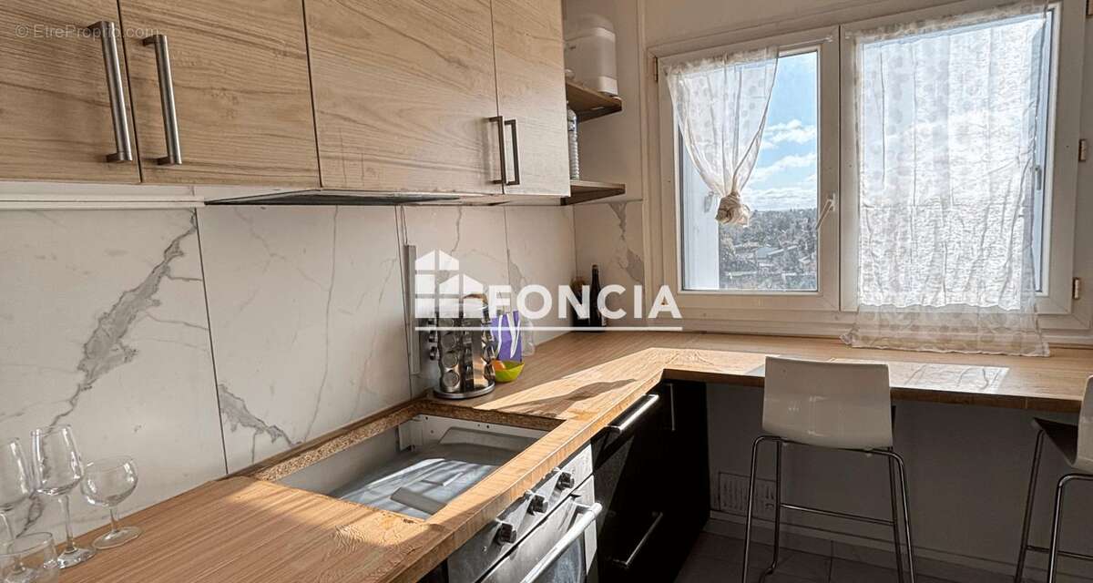 Appartement à SAINT-GRATIEN