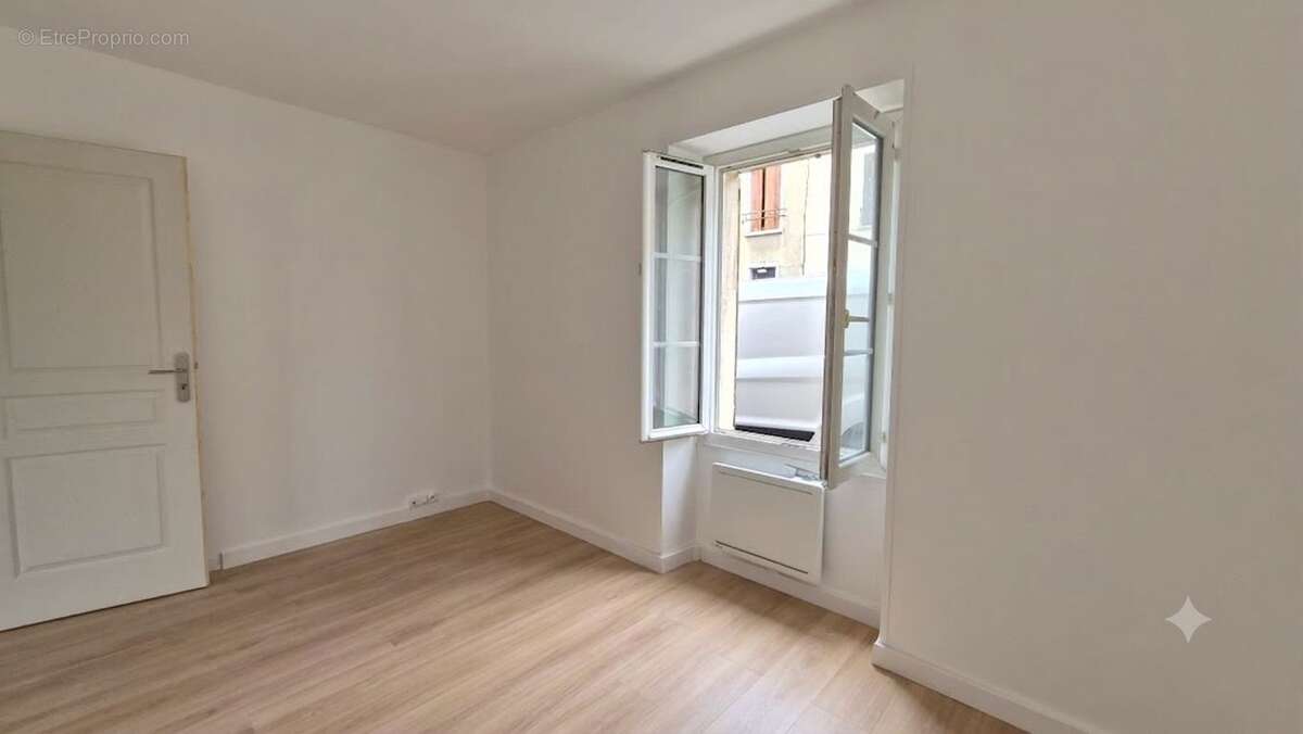 Appartement à LEUVILLE-SUR-ORGE