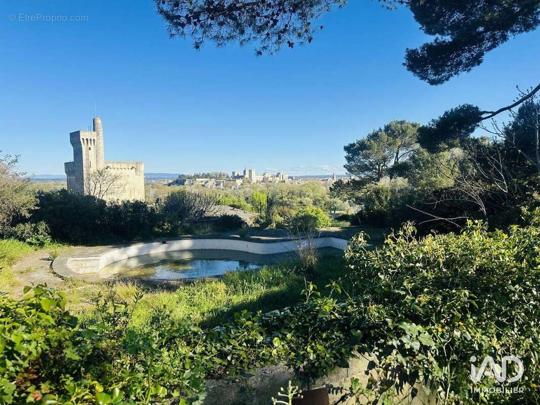 Photo 3 - Terrain à VILLENEUVE-LES-AVIGNON