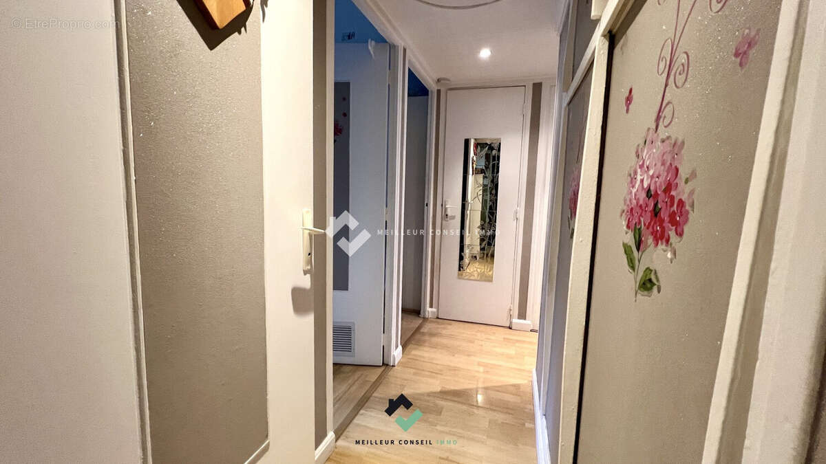 Appartement à CHOISY-LE-ROI