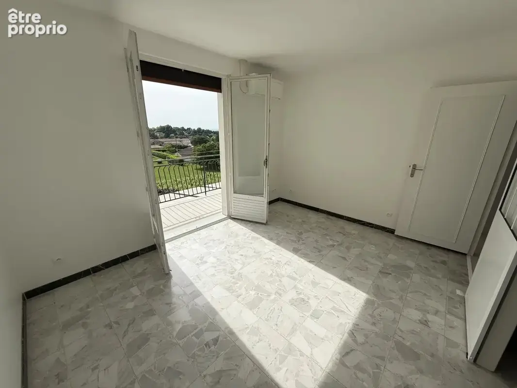 Charnay les macon - secteur résidentiel - maison climatisee - photo 12