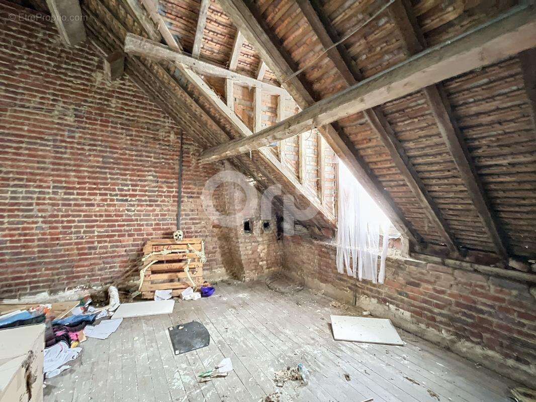 Maison à MERY-LA-BATAILLE