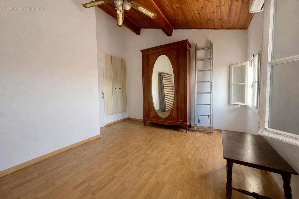 Maison à SIX-FOURS-LES-PLAGES