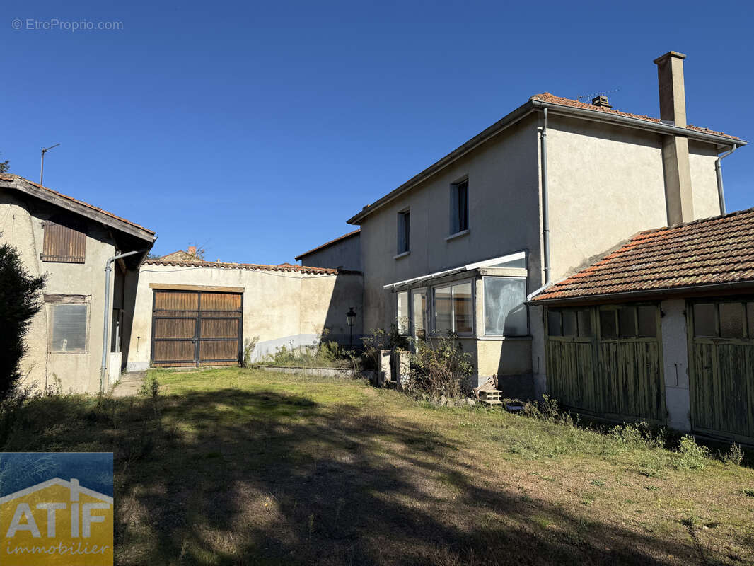 Maison à SAINT-PAUL-DE-VEZELIN