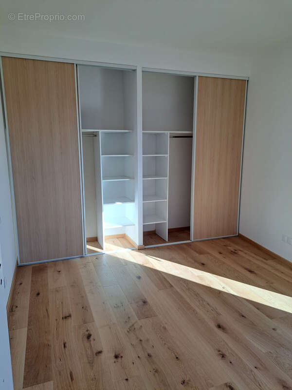 Appartement à MAUGUIO