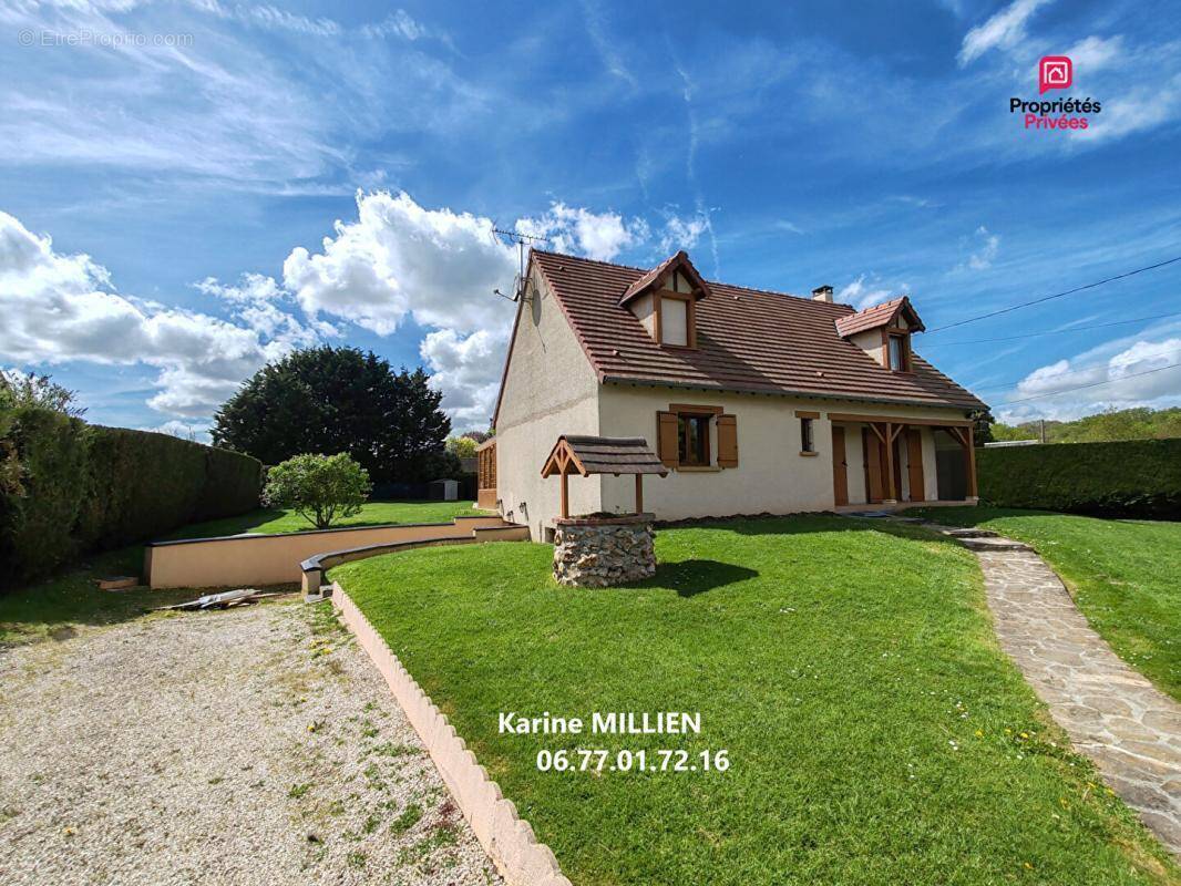 Maison à MARCILLY-LA-CAMPAGNE