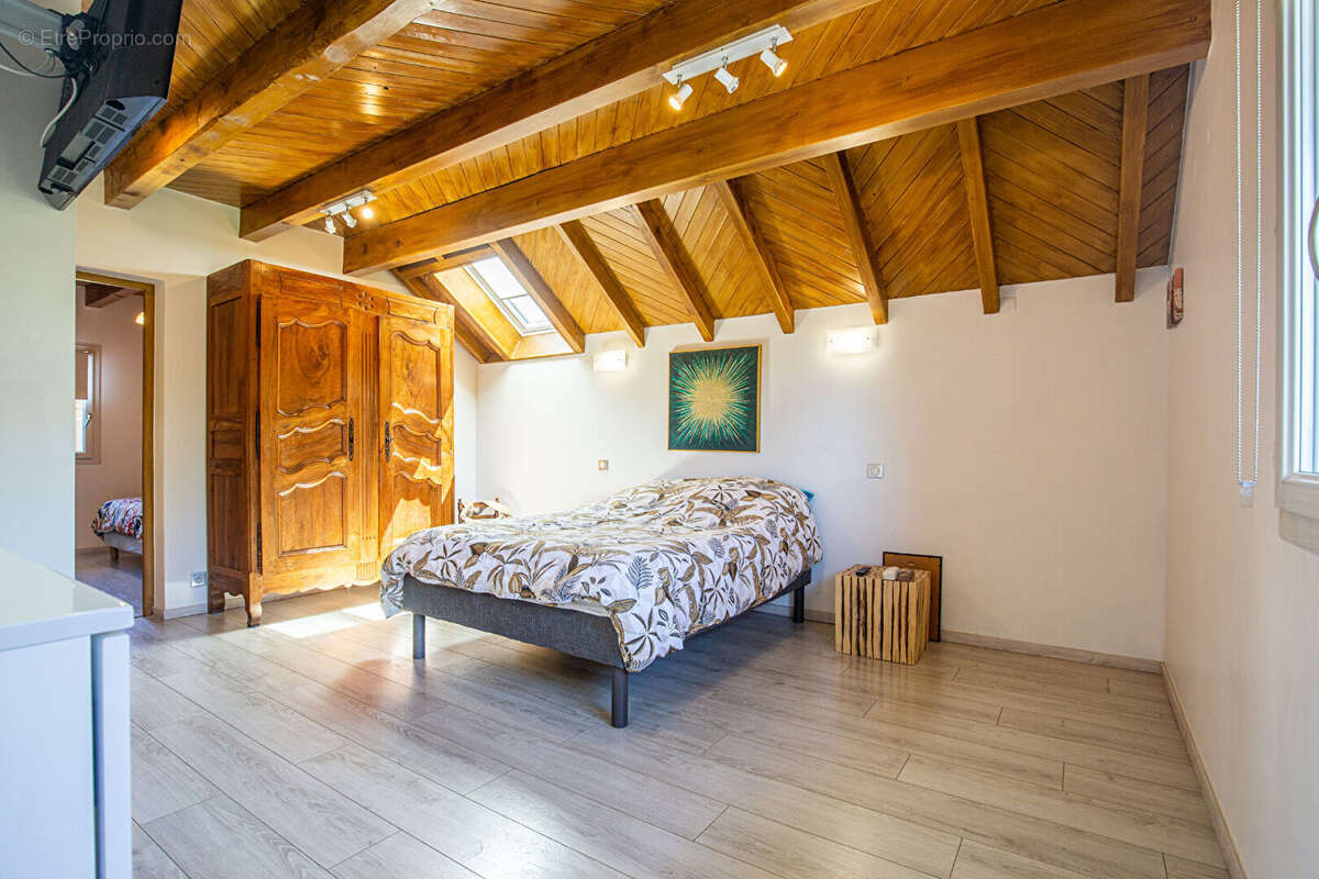 Agence immobiliere laforet - exclusivite - "lavande" - maison individuelle de 126,70m² - sous-sol complet 48,07m²  - dpe c - ter - photo 10