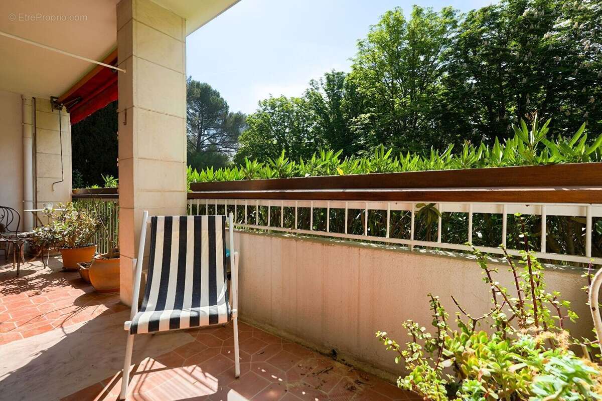 Appartement à AIX-EN-PROVENCE