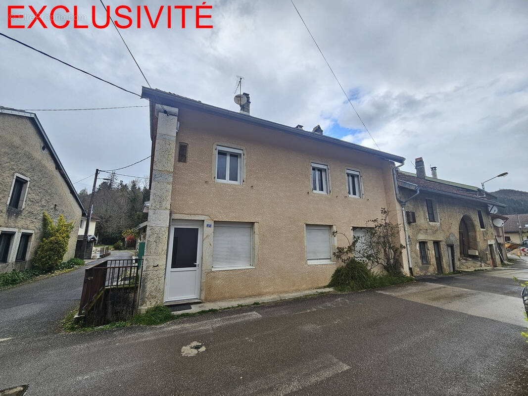 Appartement à SAINT-CLAUDE