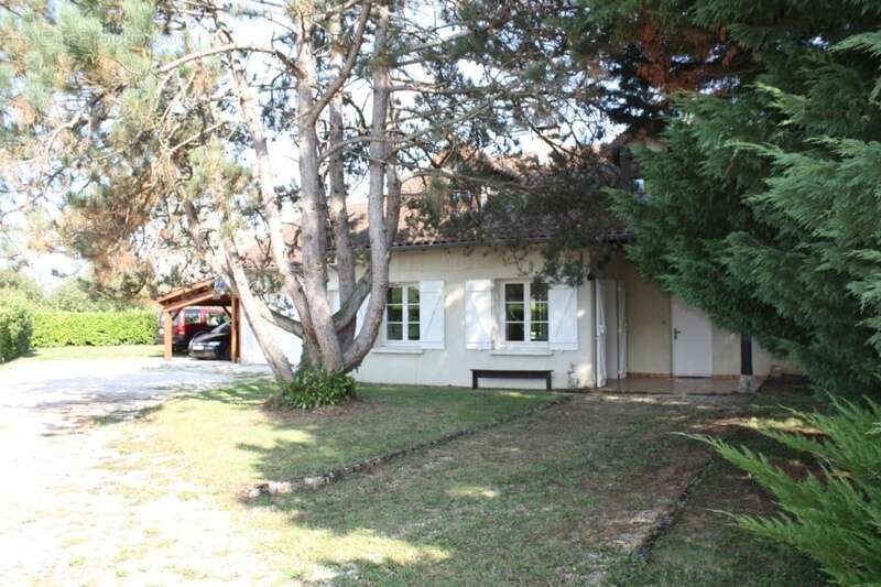 Maison à CUISERY