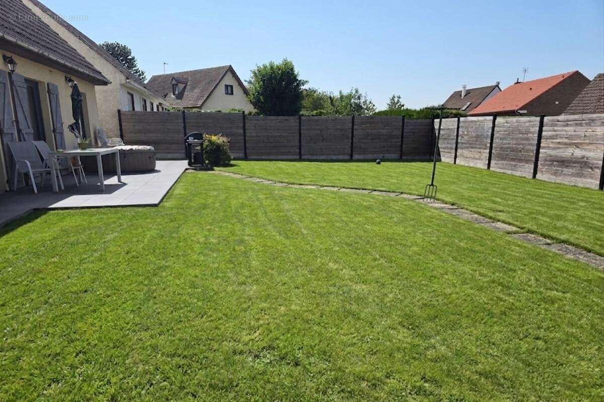  COUP DE CŒUR – Pavillon de plain-pied 4 chambres • Jardin • Terrasse • Garage • Quartier calme - photo 11