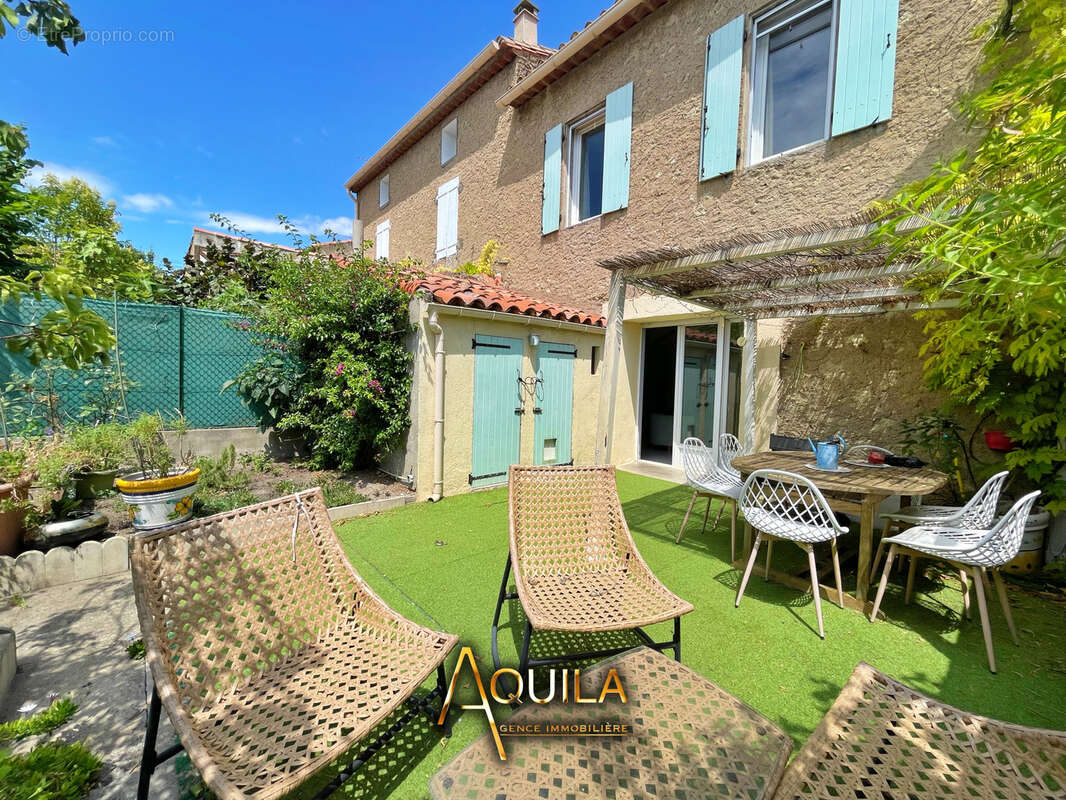 Maison à CAPESTANG