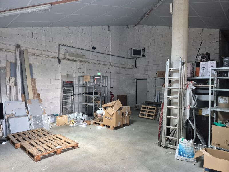 Parking à SAUVETERRE-DE-GUYENNE