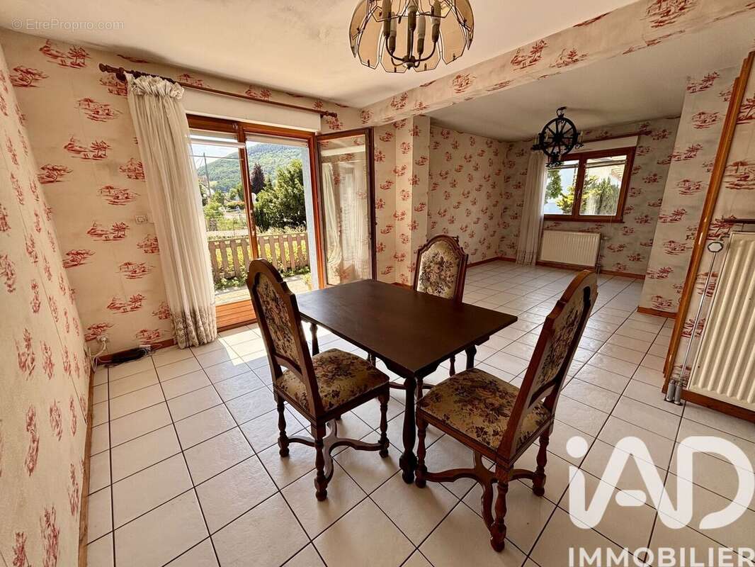 Photo 2 - Maison à CHATENOIS